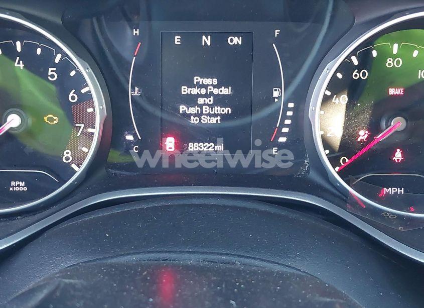 Photo 7 of 2018 Jeep Compass LATITUDE FWD (VIN 3C4NJCBB1JT467953)