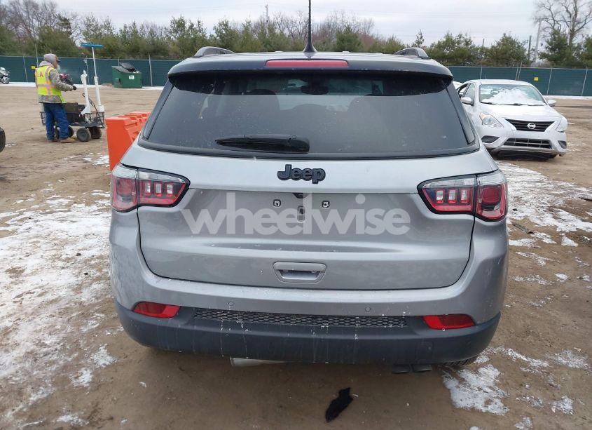 Photo 4 of 2019 Jeep Compass ALTITUDE FWD (VIN 3C4NJCBB1KT815185)