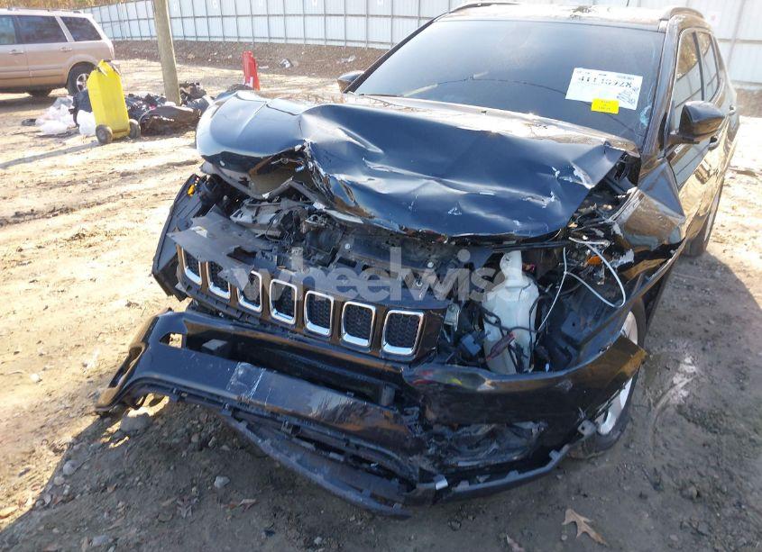 Photo 6 of 2021 Jeep Compass LATITUDE FWD (VIN 3C4NJCBB1MT592696)