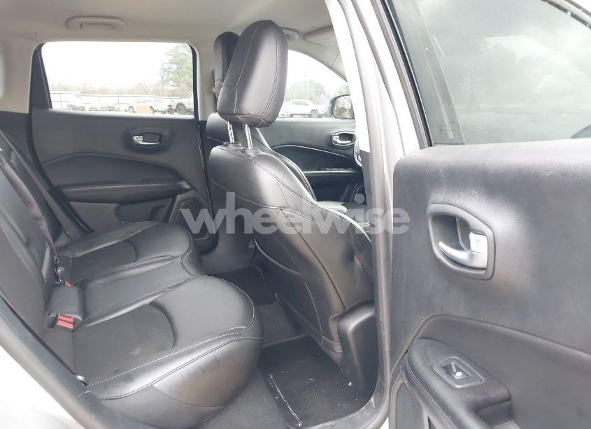 Photo 8 of 2021 Jeep Compass ALTITUDE FWD (VIN 3C4NJCBB1MT597509)