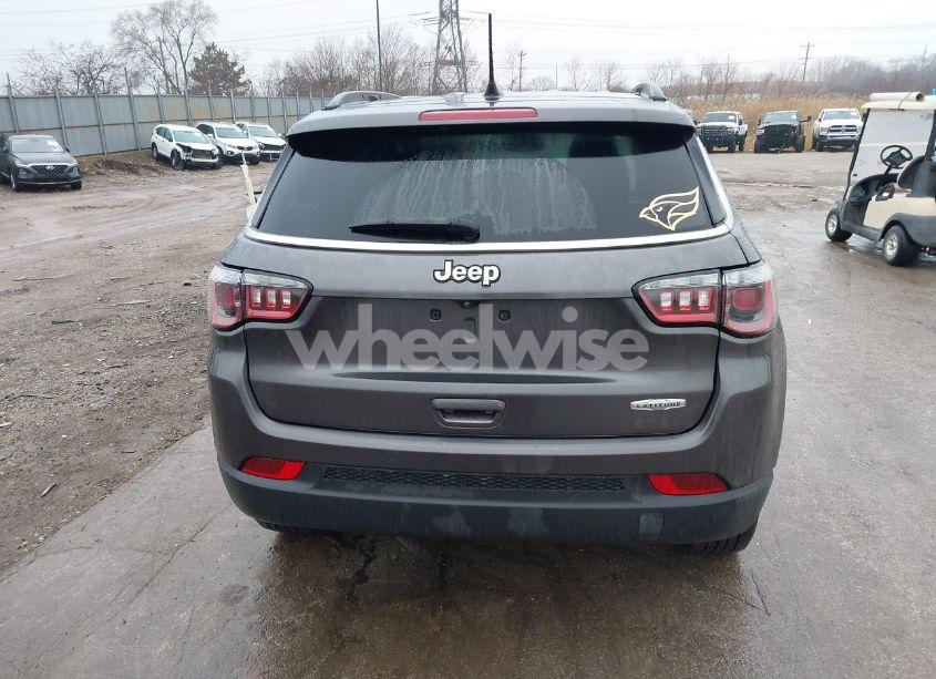 Photo 17 of 2022 Jeep Compass LATITUDE FWD (VIN 3C4NJCBB1NT137137)