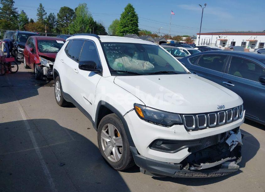 2022 Jeep Compass LATITUDE FWD (VIN 3C4NJCBB1NT137963) main photo