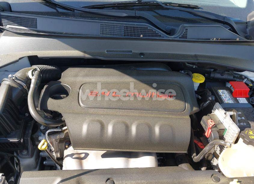Photo 10 of 2022 Jeep Compass LATITUDE FWD (VIN 3C4NJCBB1NT137963)