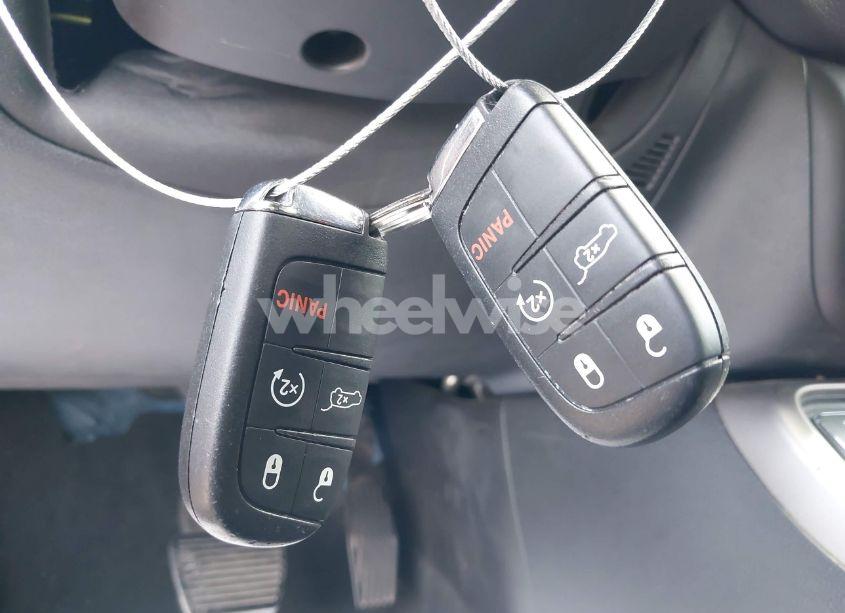 Photo 11 of 2017 Jeep New COMPASS LATITUDE FWD (VIN 3C4NJCBB2HT668657)