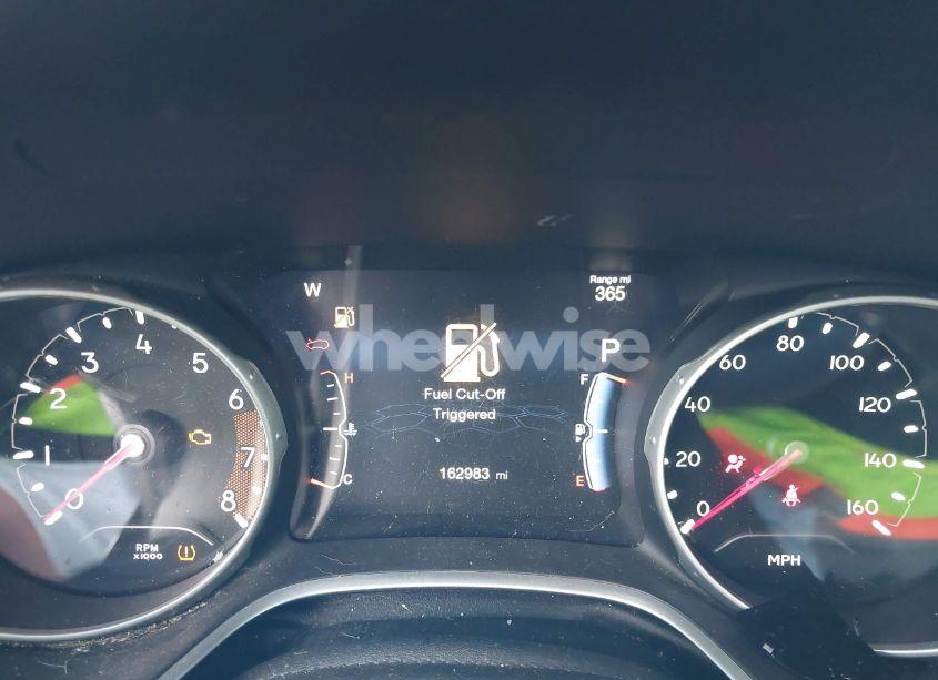 Photo 7 of 2018 Jeep Compass LATITUDE FWD (VIN 3C4NJCBB2JT108465)