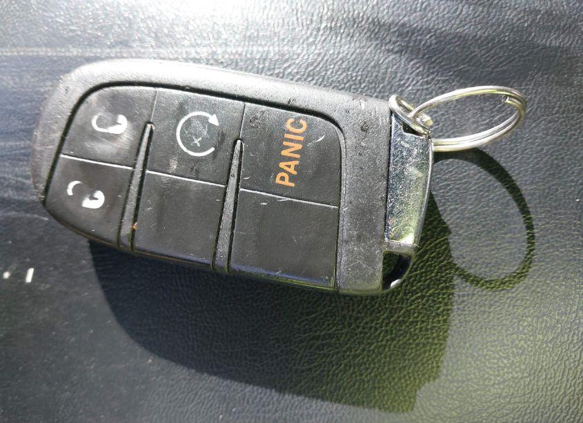 Photo 11 of 2018 Jeep Compass LATITUDE FWD (VIN 3C4NJCBB2JT248242)