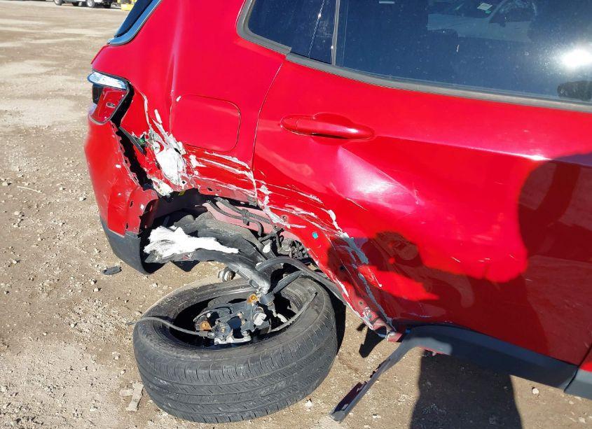 Photo 6 of 2018 Jeep Compass LATITUDE FWD (VIN 3C4NJCBB2JT248242)