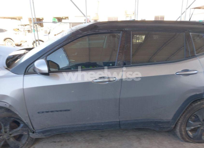 Photo 15 of 2018 Jeep Compass ALTITUDE FWD (VIN 3C4NJCBB2JT304809)