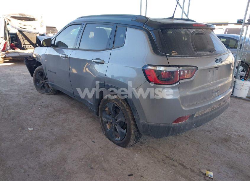 Photo 3 of 2018 Jeep Compass ALTITUDE FWD (VIN 3C4NJCBB2JT304809)