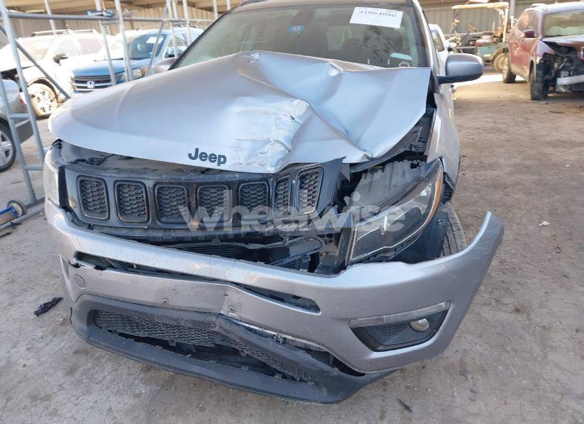 Photo 6 of 2018 Jeep Compass ALTITUDE FWD (VIN 3C4NJCBB2JT304809)