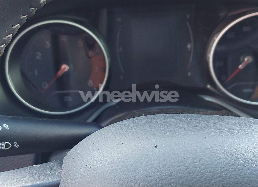 Photo 15 of 2019 Jeep Compass SUN AND WHEEL FWD (VIN 3C4NJCBB2KT676877)