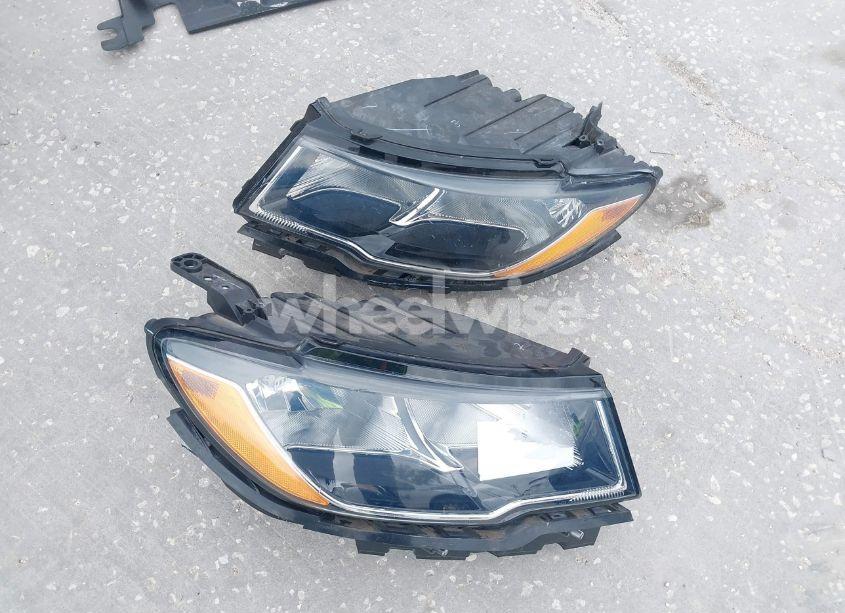 Photo 12 of 2019 Jeep Compass LATITUDE FWD (VIN 3C4NJCBB2KT815146)