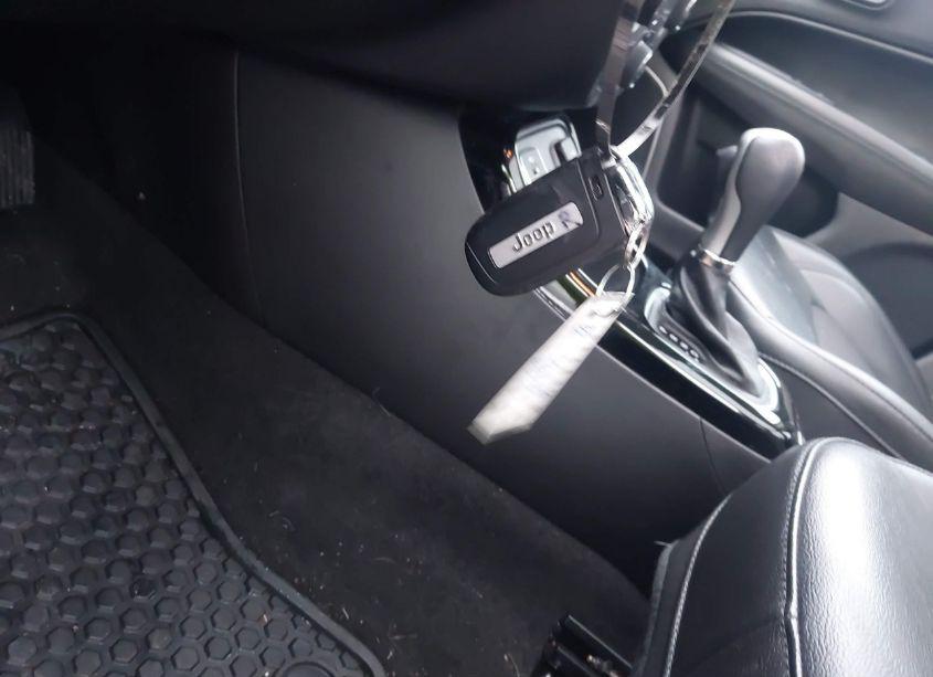 Photo 11 of 2020 Jeep Compass ALTITUDE FWD (VIN 3C4NJCBB2LT158947)