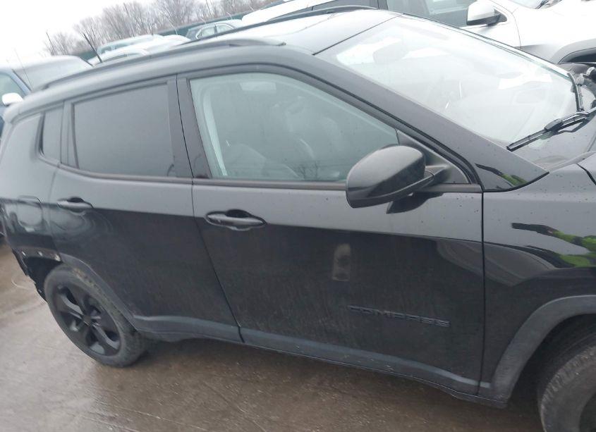 Photo 13 of 2020 Jeep Compass ALTITUDE FWD (VIN 3C4NJCBB2LT158947)
