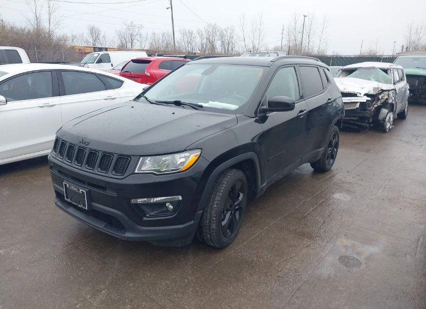 Photo 2 of 2020 Jeep Compass ALTITUDE FWD (VIN 3C4NJCBB2LT158947)