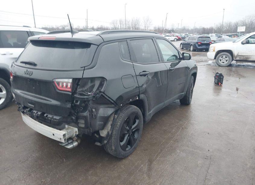 Photo 4 of 2020 Jeep Compass ALTITUDE FWD (VIN 3C4NJCBB2LT158947)