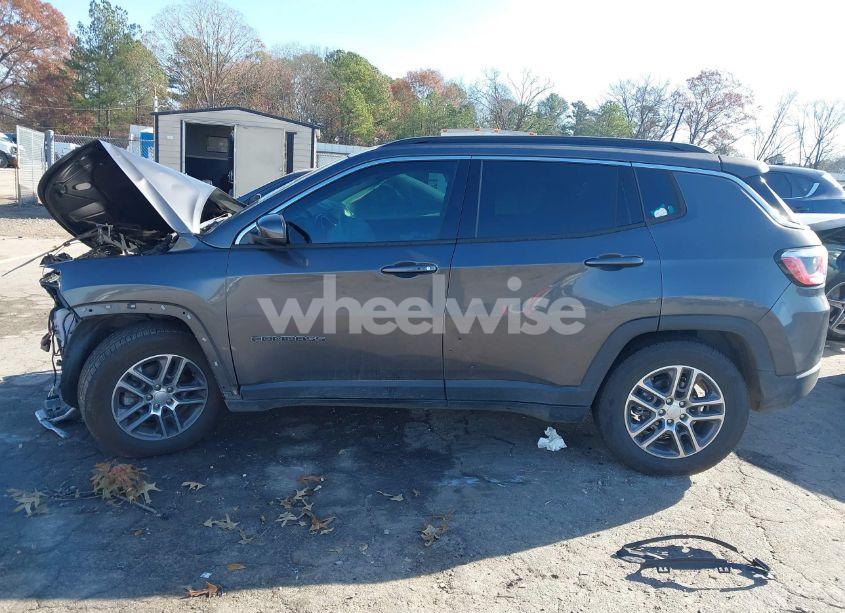 Photo 14 of 2020 Jeep Compass SUN AND SAFETY FWD (VIN 3C4NJCBB2LT241780)