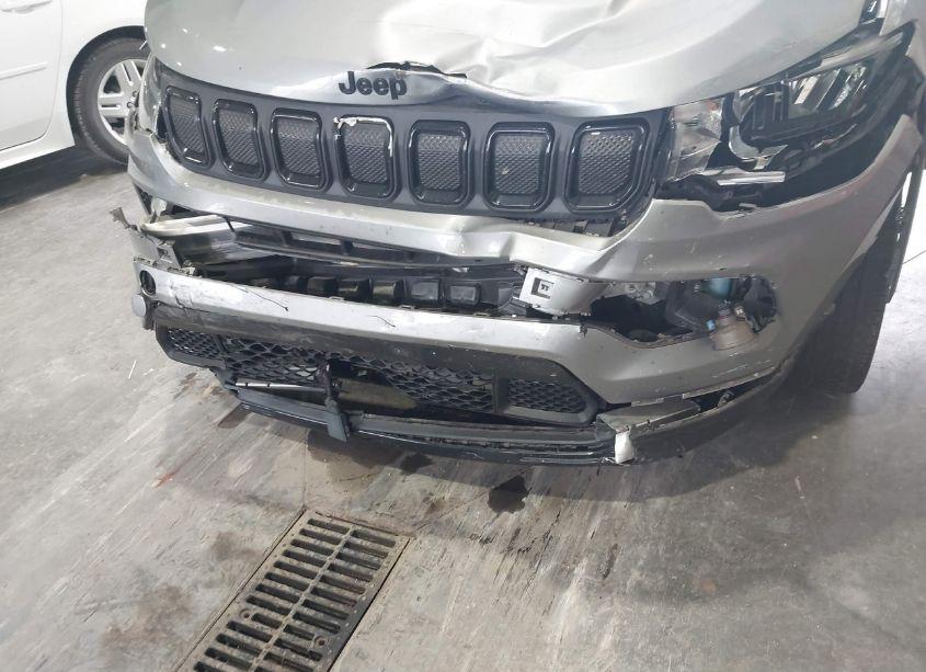 Photo 6 of 2022 Jeep Compass ALTITUDE FWD (VIN 3C4NJCBB2NT166503)