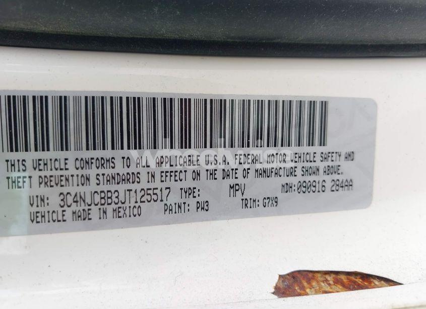 Photo 9 of 2018 Jeep Compass LATITUDE FWD (VIN 3C4NJCBB3JT125517)