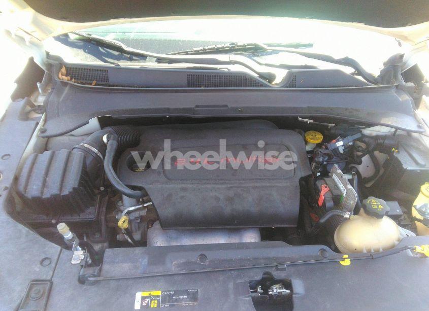 Photo 10 of 2018 Jeep Compass LATITUDE FWD (VIN 3C4NJCBB3JT227044)