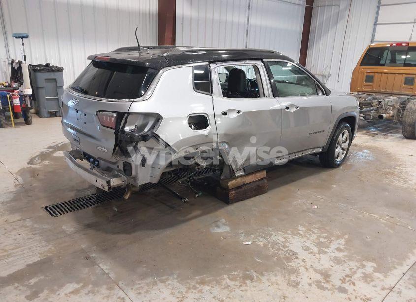 Photo 4 of 2018 Jeep Compass LATITUDE FWD (VIN 3C4NJCBB3JT408614)