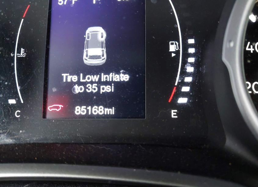 Photo 16 of 2018 Jeep Compass LATITUDE FWD (VIN 3C4NJCBB3JT495320)