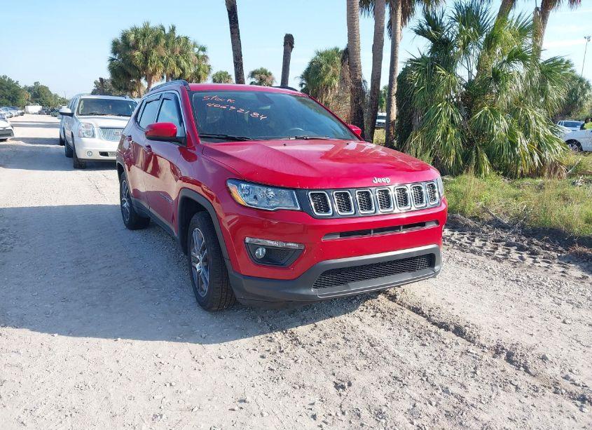 2020 Jeep Compass LATITUDE FWD (VIN 3C4NJCBB3LT258653) main photo