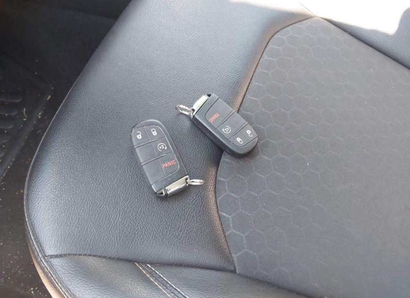 Photo 11 of 2020 Jeep Compass LATITUDE FWD (VIN 3C4NJCBB3LT258653)