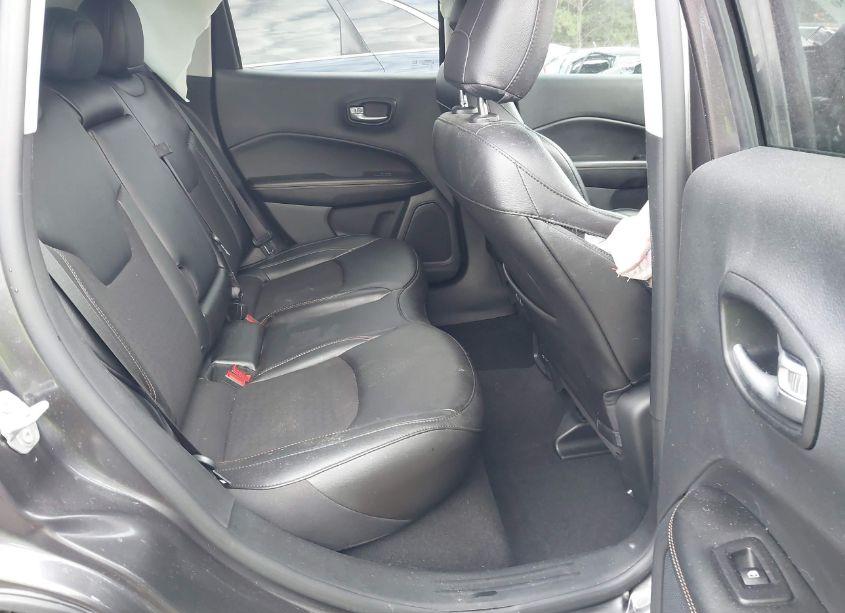 Photo 8 of 2021 Jeep Compass LATITUDE FWD (VIN 3C4NJCBB3MT518132)