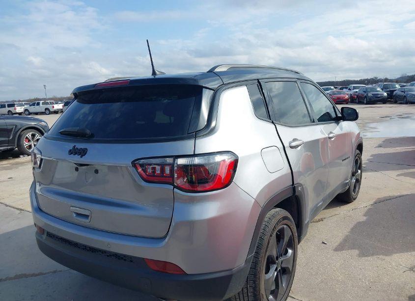 Photo 4 of 2021 Jeep Compass ALTITUDE FWD (VIN 3C4NJCBB3MT570893)