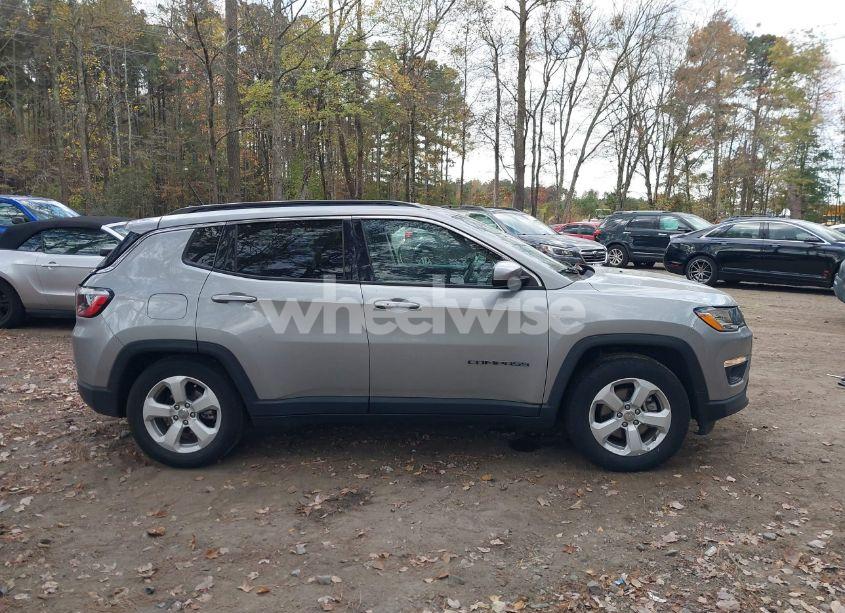 Photo 13 of 2021 Jeep Compass LATITUDE FWD (VIN 3C4NJCBB3MT585670)