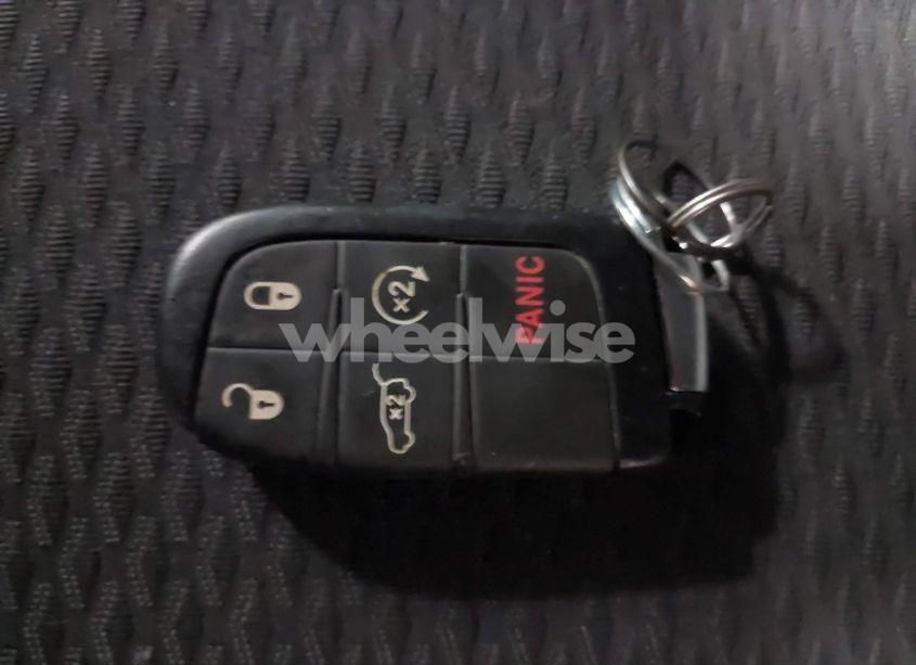 Photo 11 of 2022 Jeep Compass LATITUDE FWD (VIN 3C4NJCBB3NT164355)