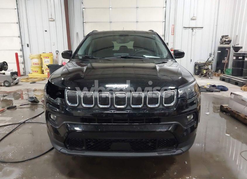 Photo 13 of 2022 Jeep Compass LATITUDE FWD (VIN 3C4NJCBB3NT164355)