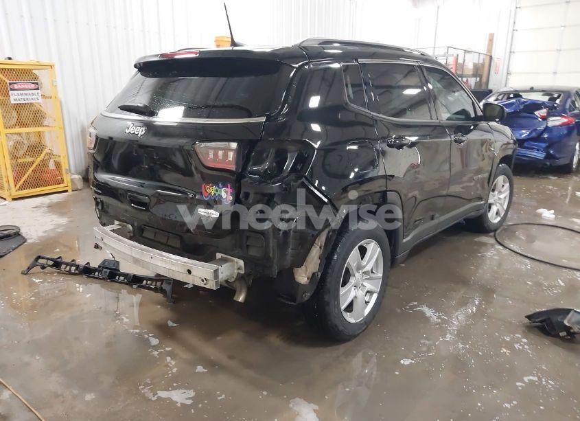 Photo 4 of 2022 Jeep Compass LATITUDE FWD (VIN 3C4NJCBB3NT164355)