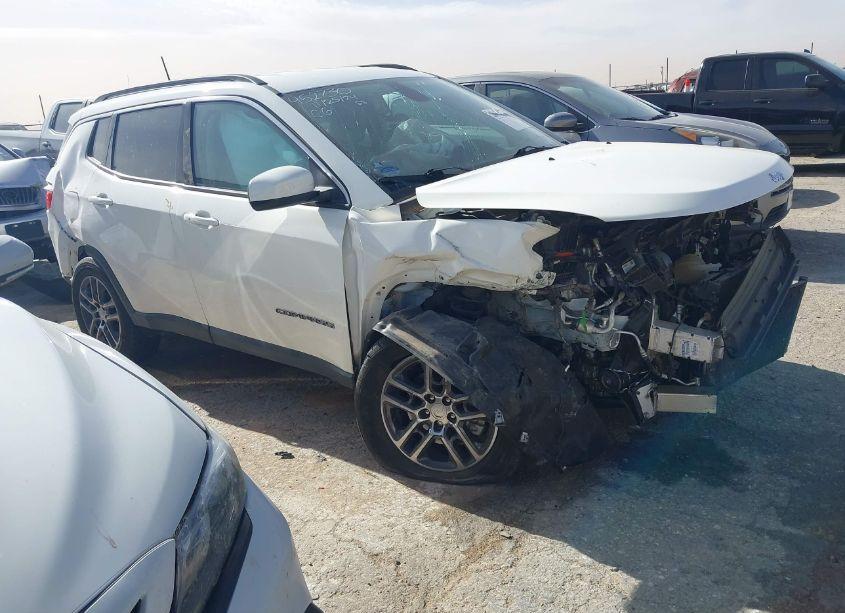 2017 Jeep New COMPASS LATITUDE FWD (VIN 3C4NJCBB4HT598000) main photo