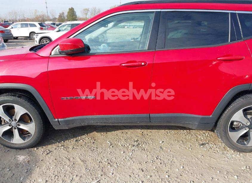 Photo 14 of 2018 Jeep Compass LATITUDE FWD (VIN 3C4NJCBB4JT134081)