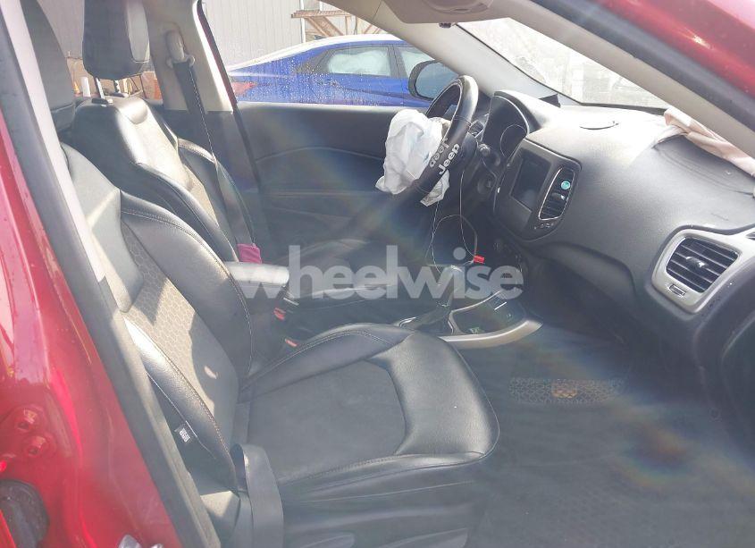 Photo 5 of 2018 Jeep Compass LATITUDE FWD (VIN 3C4NJCBB4JT134081)