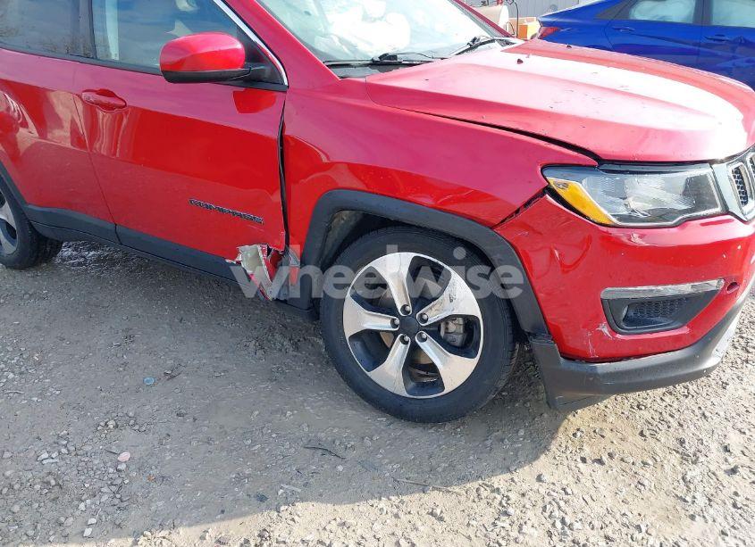 Photo 6 of 2018 Jeep Compass LATITUDE FWD (VIN 3C4NJCBB4JT134081)