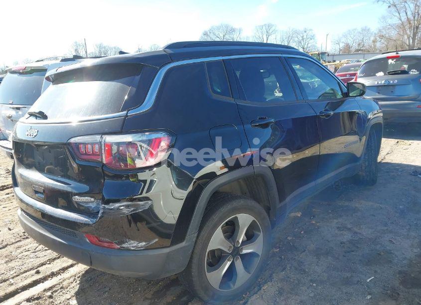 Photo 4 of 2018 Jeep Compass LATITUDE FWD (VIN 3C4NJCBB4JT194426)