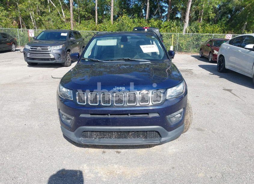Photo 11 of 2018 Jeep Compass LATITUDE FWD (VIN 3C4NJCBB4JT293389)