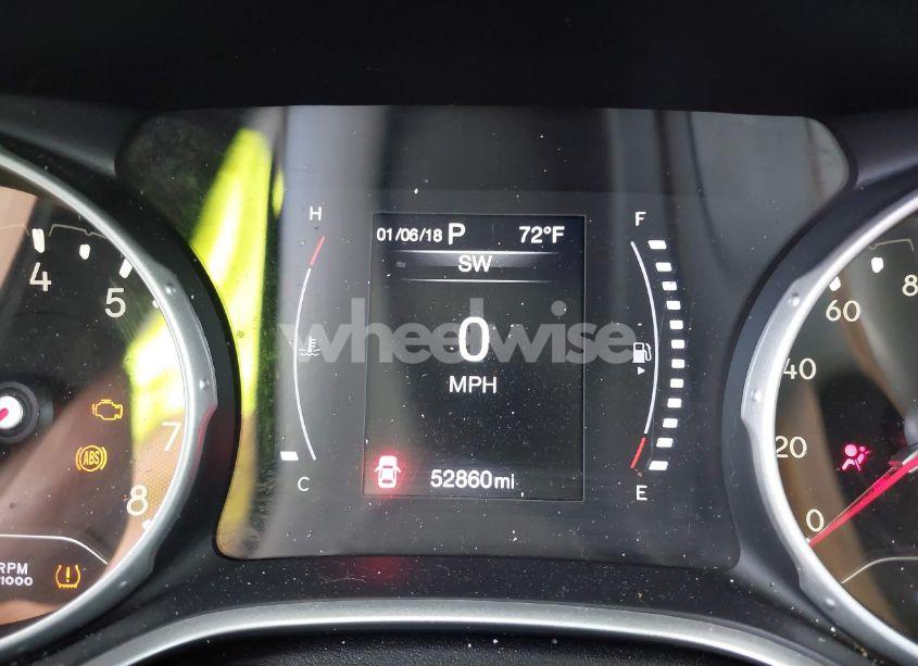 Photo 15 of 2021 Jeep Compass LATITUDE FWD (VIN 3C4NJCBB4MT510184)