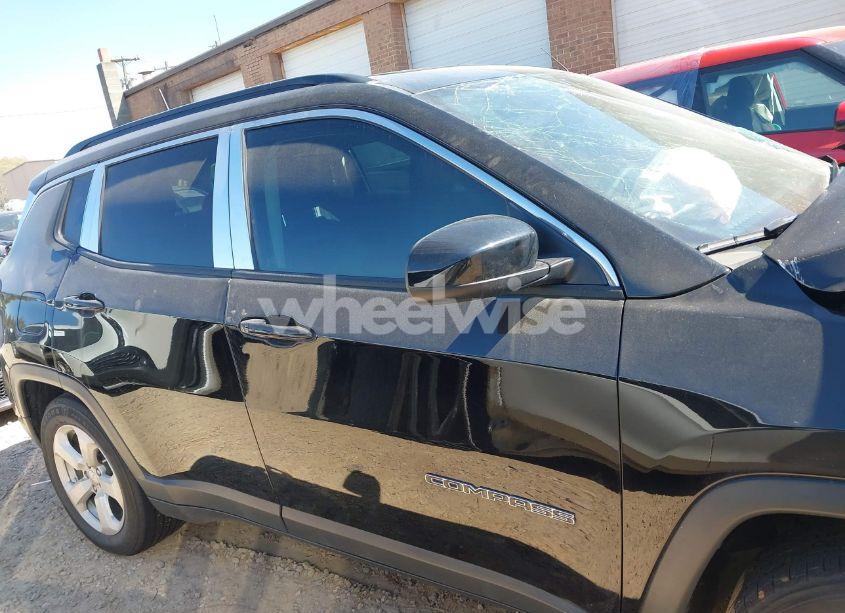 Photo 13 of 2021 Jeep Compass LATITUDE FWD (VIN 3C4NJCBB4MT532251)