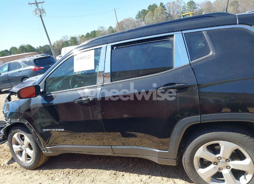 Photo 14 of 2021 Jeep Compass LATITUDE FWD (VIN 3C4NJCBB4MT532251)