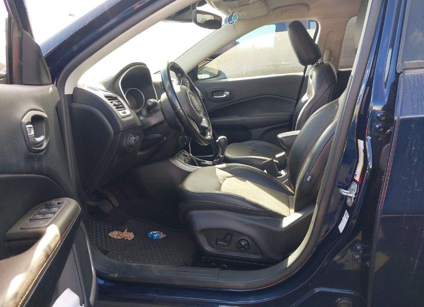 Photo 5 of 2021 Jeep Compass LATITUDE FWD (VIN 3C4NJCBB4MT585581)