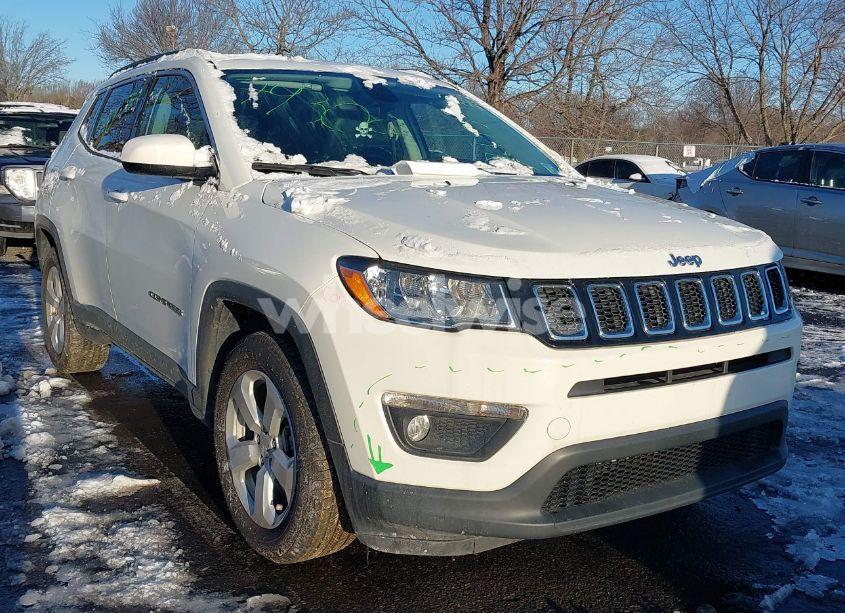 2021 Jeep Compass LATITUDE FWD (VIN 3C4NJCBB4MT592370) main photo