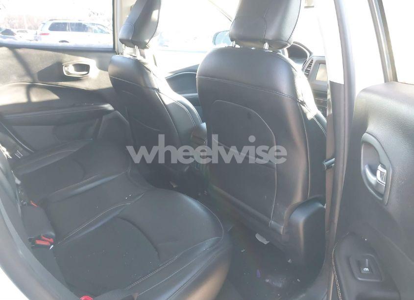 Photo 8 of 2021 Jeep Compass LATITUDE FWD (VIN 3C4NJCBB4MT592370)