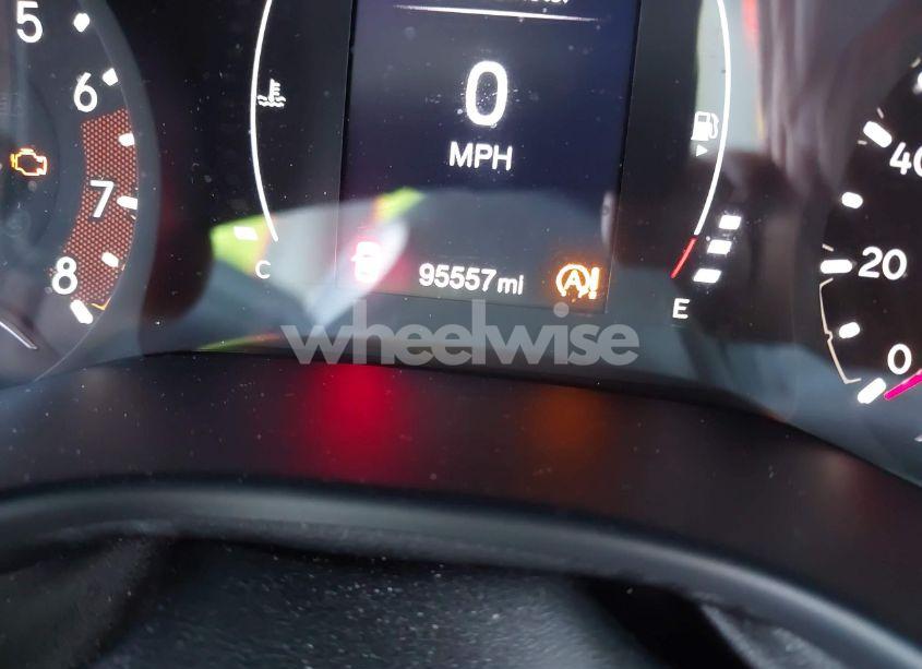 Photo 15 of 2022 Jeep Compass LATITUDE FWD (VIN 3C4NJCBB4NT137245)