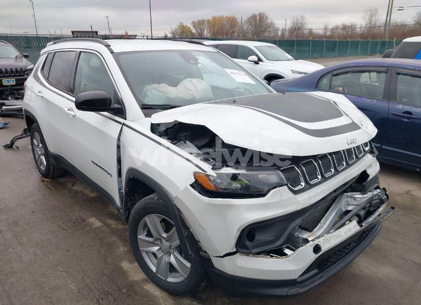 2022 Jeep Compass LATITUDE FWD (VIN 3C4NJCBB4NT218259) main photo