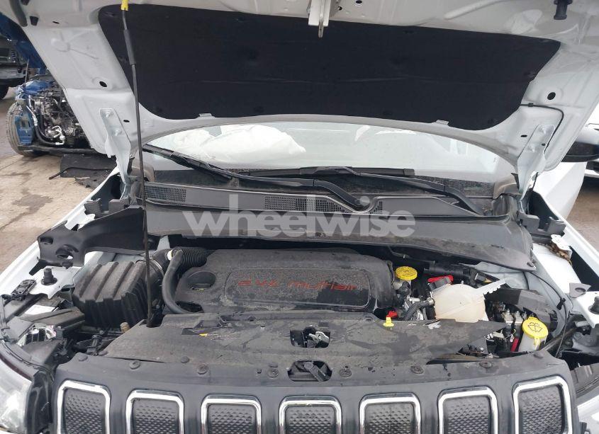 Photo 10 of 2022 Jeep Compass LATITUDE FWD (VIN 3C4NJCBB4NT218259)