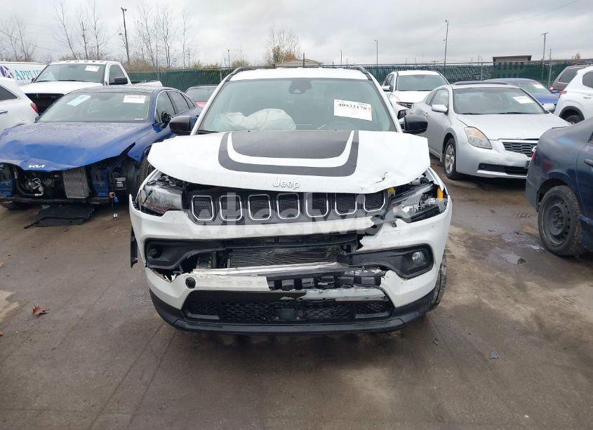 Photo 12 of 2022 Jeep Compass LATITUDE FWD (VIN 3C4NJCBB4NT218259)